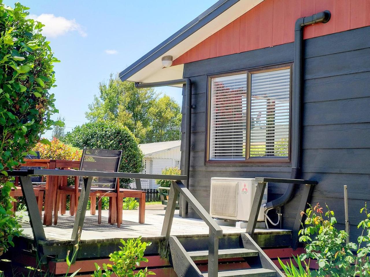 Bram'S Bach Taupo Exterior photo