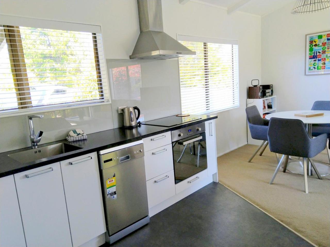 Bram'S Bach Taupo Exterior photo