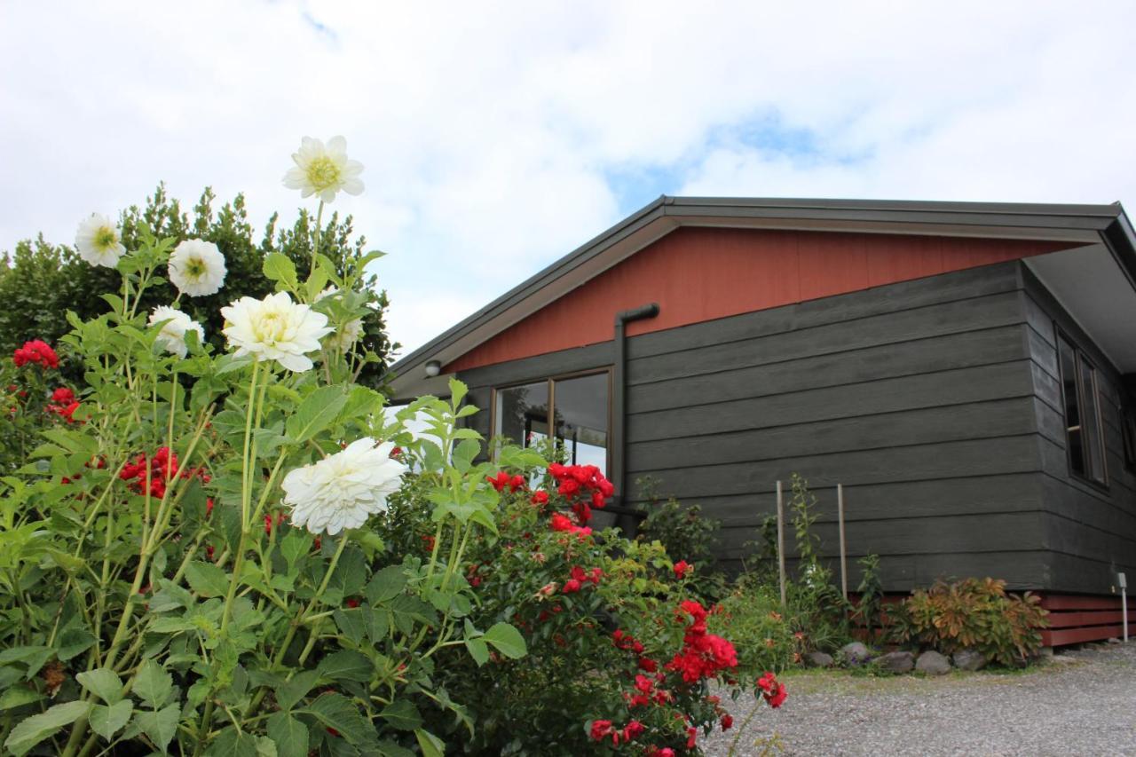 Bram'S Bach Taupo Exterior photo
