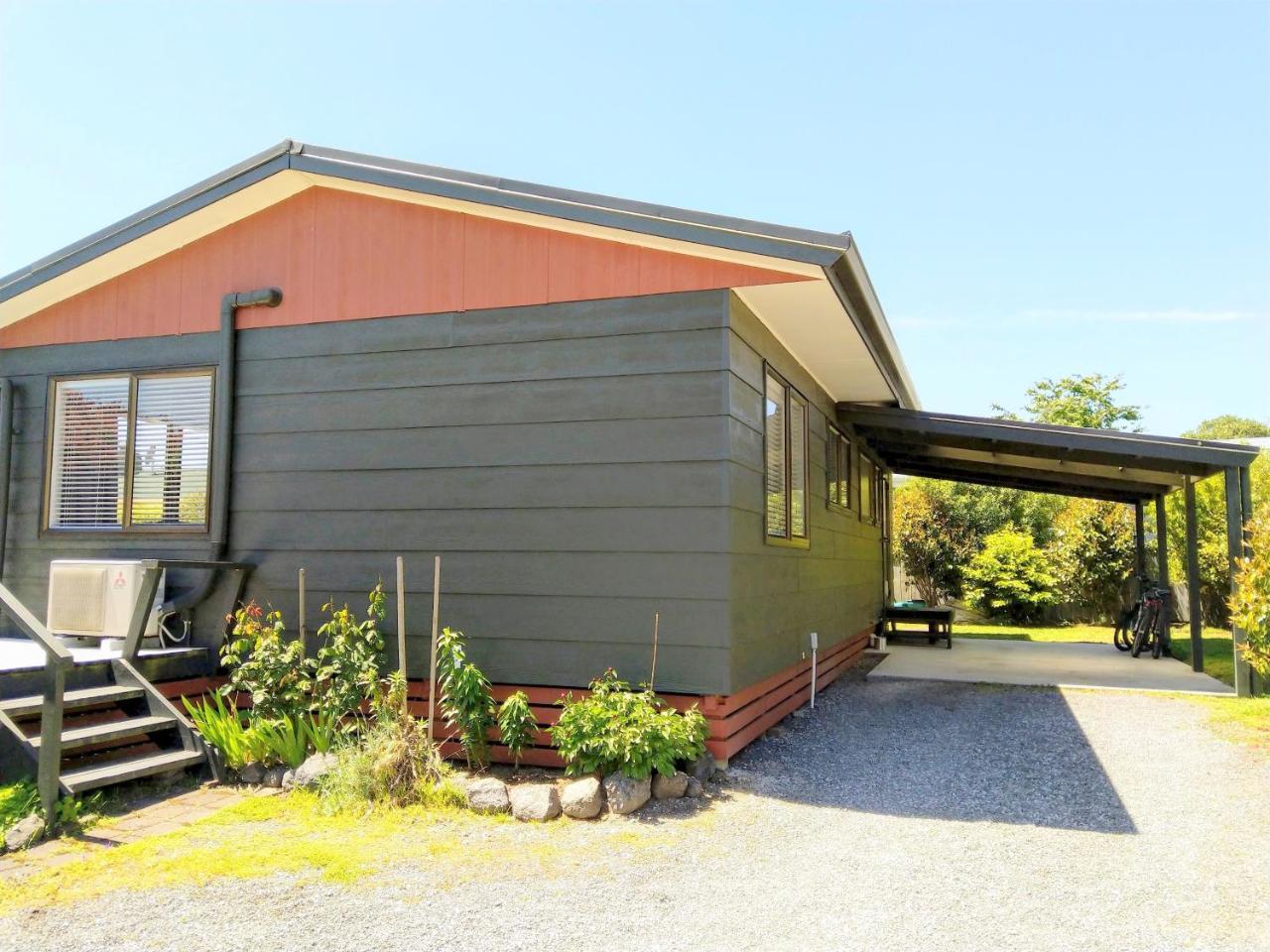 Bram'S Bach Taupo Exterior photo