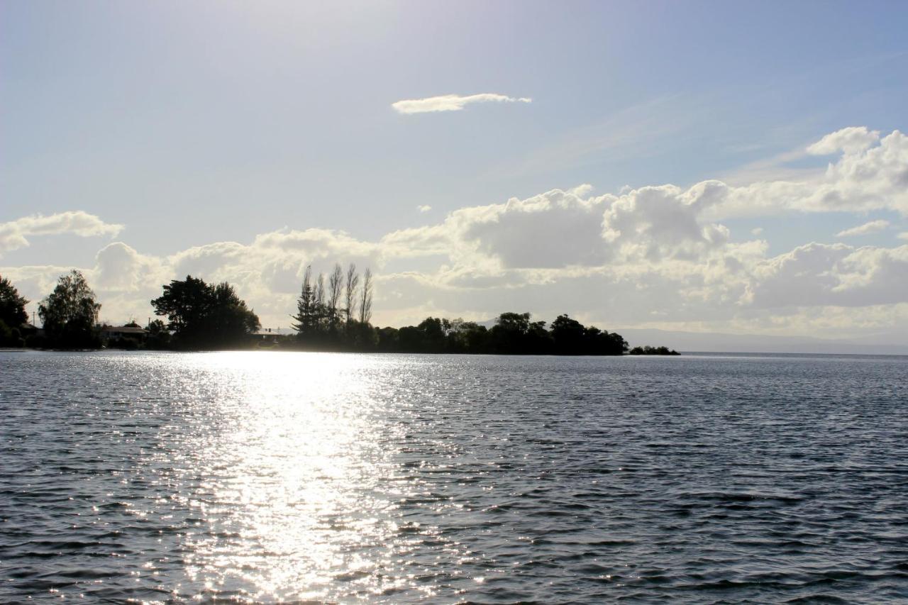 Bram'S Bach Taupo Exterior photo