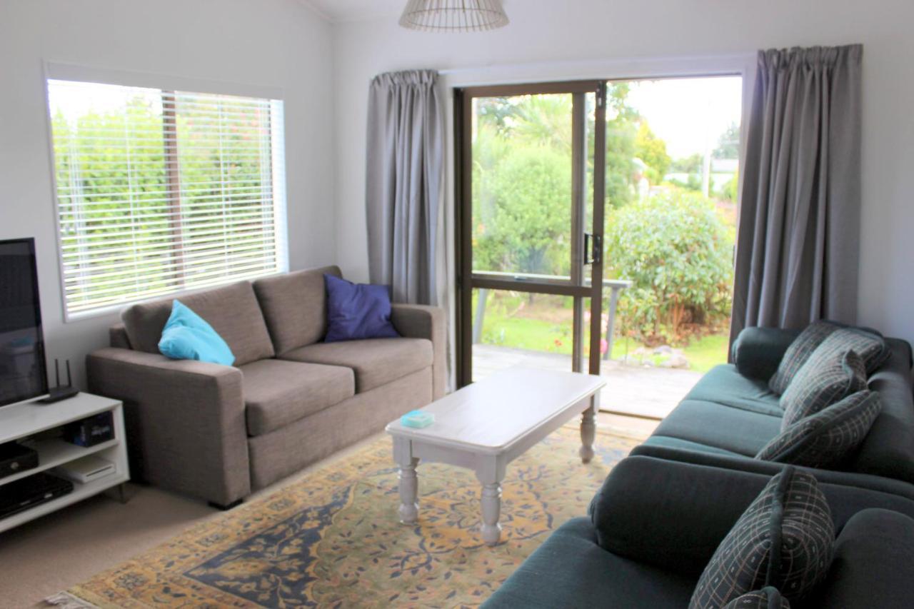 Bram'S Bach Taupo Exterior photo