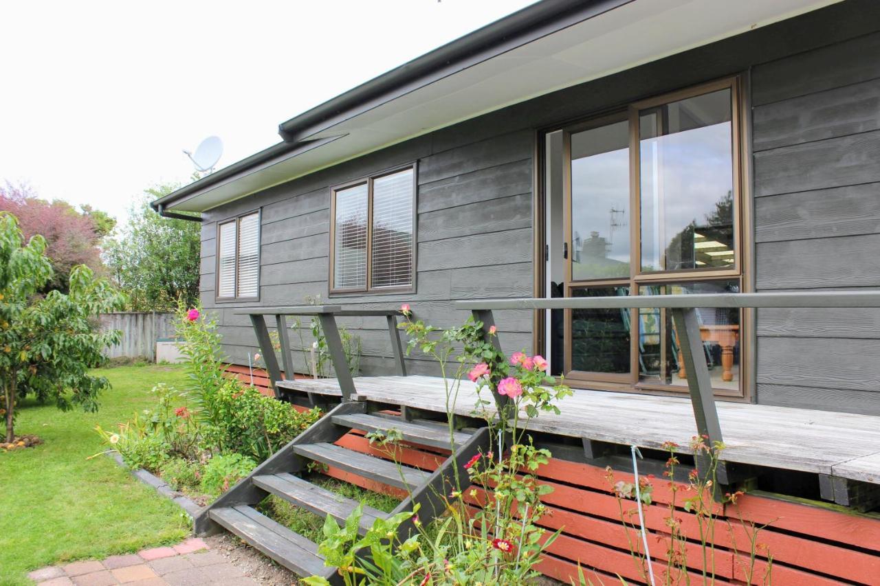 Bram'S Bach Taupo Exterior photo